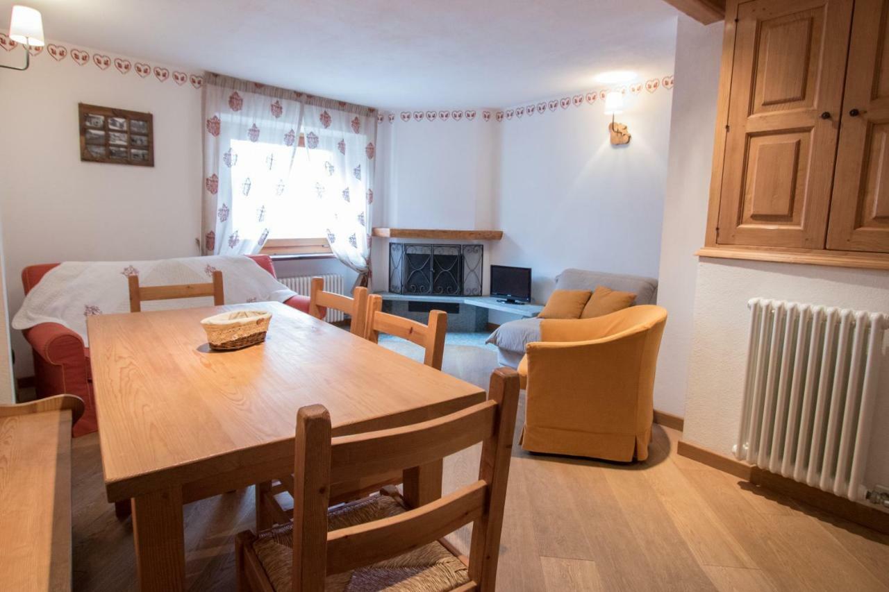 Maison De Meuny Courmayeur Eksteriør bilde